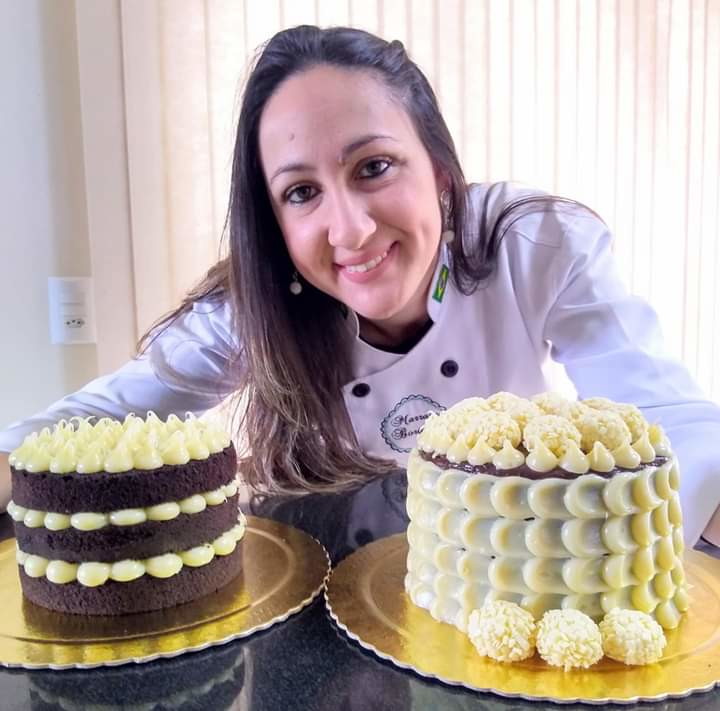 Curso Bolos de Sucesso - Chefe Marrara Bortoloti